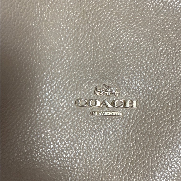 Coach Light Gray Leather Shoulder Bag EUC - Picture 17 of 17